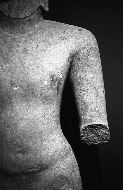 Disarming deity